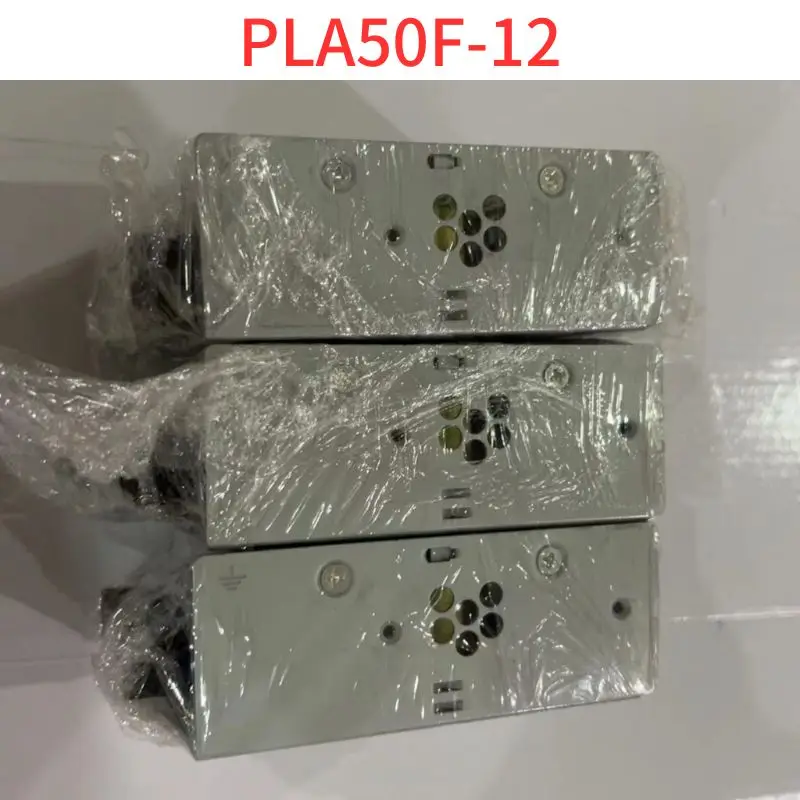 יד שנייה לפרק PLA50F-12 אספקת חשמל 12V4.3A
